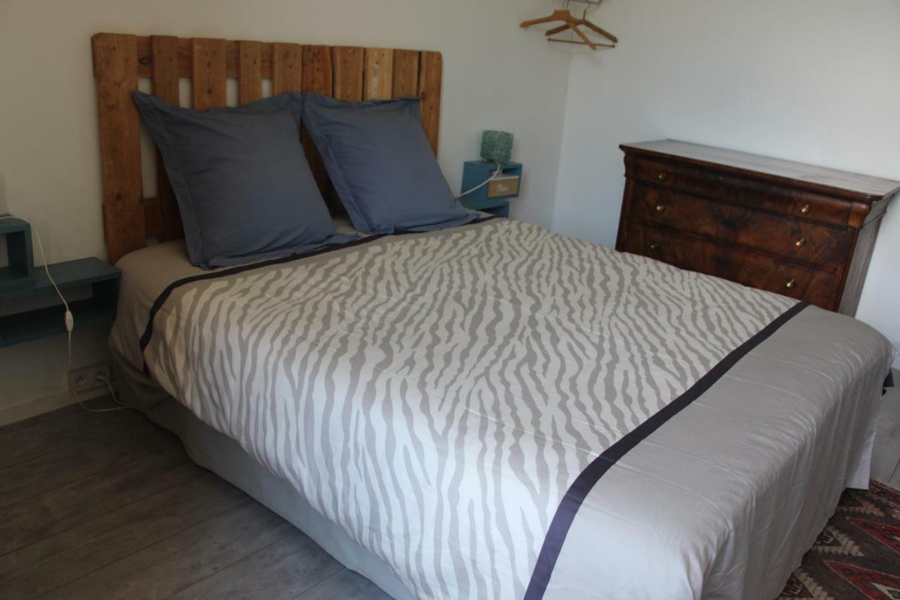 Aux Berges Du Coubisou B&B 외부 사진